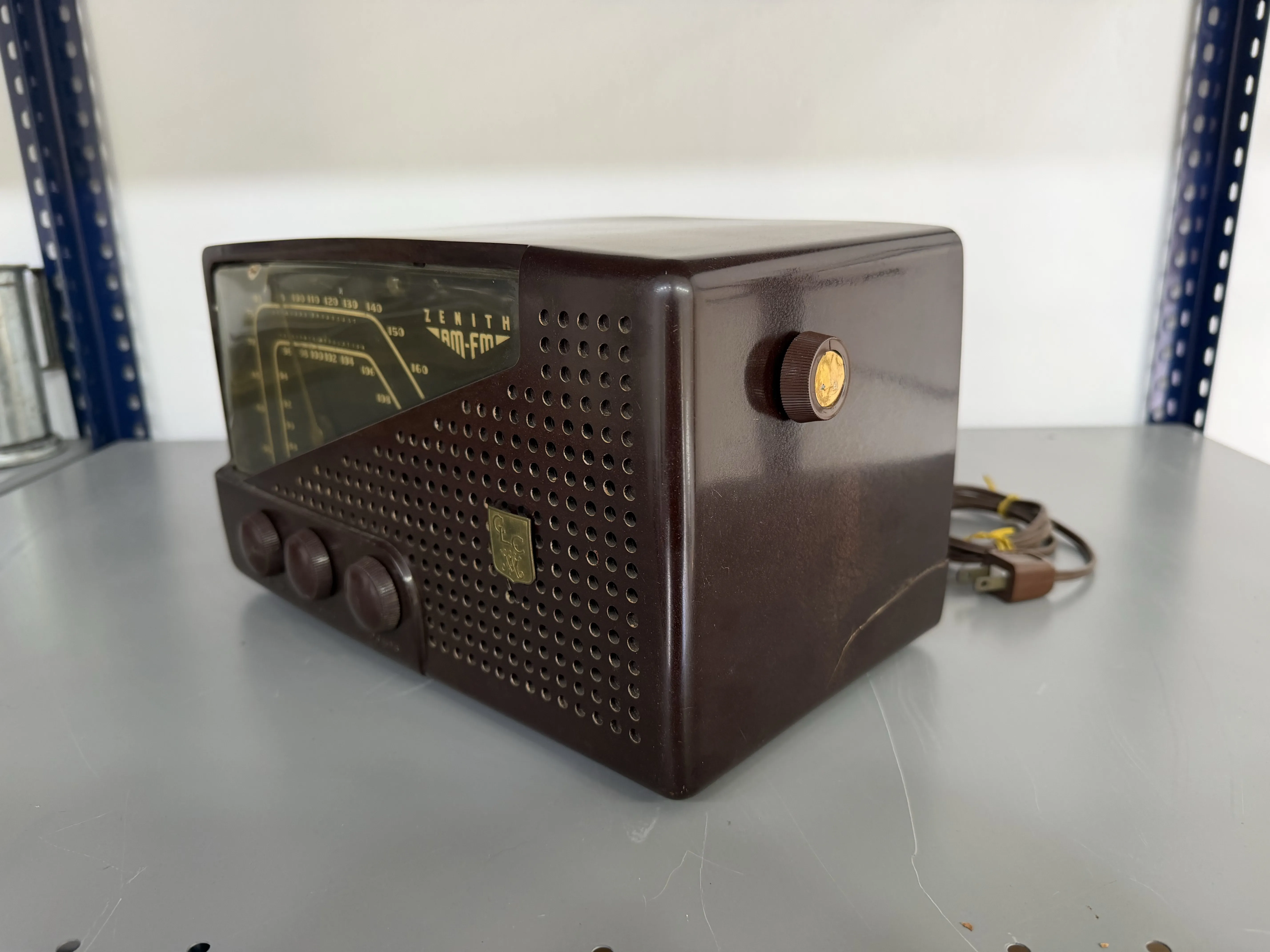 General Electric radio de mesa de madera
