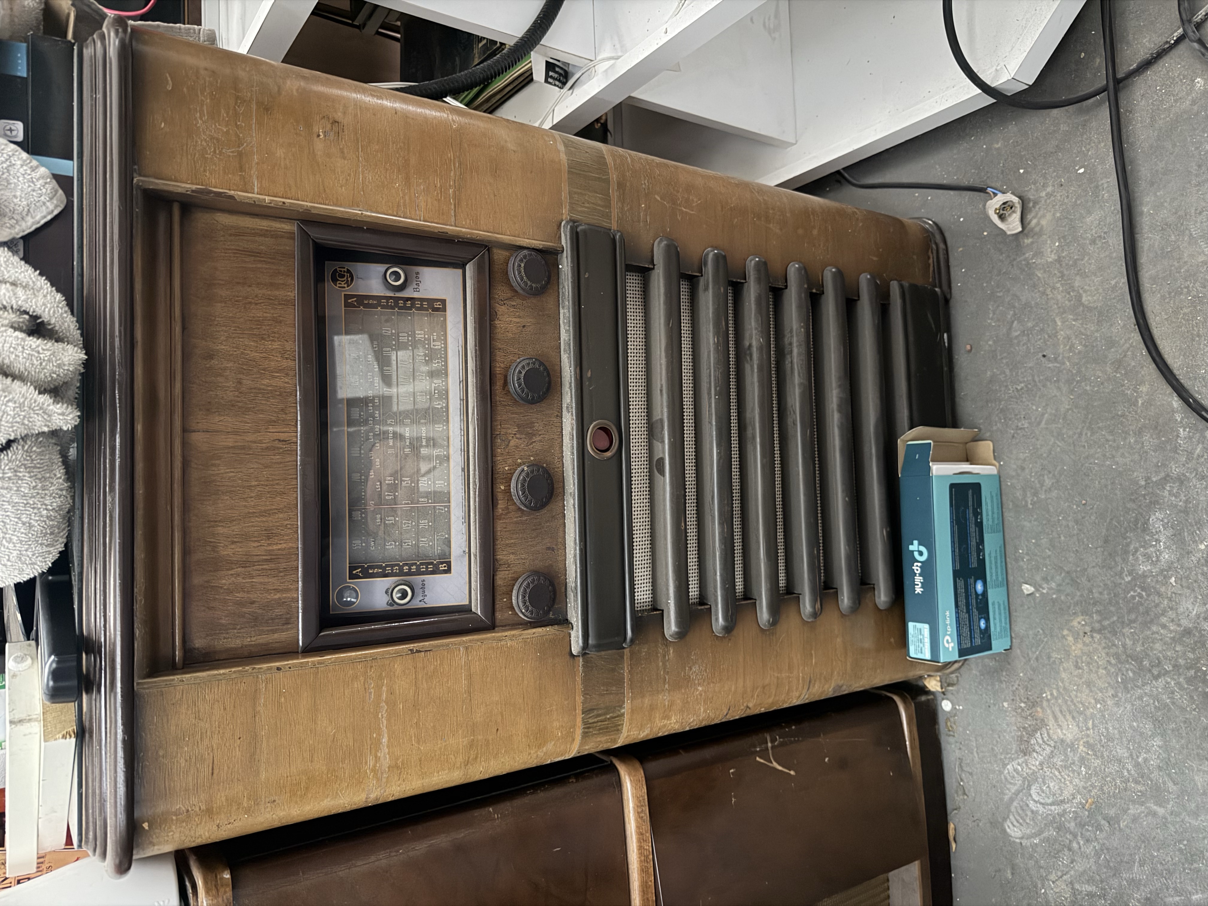 RCA Victor radio mueble de pie